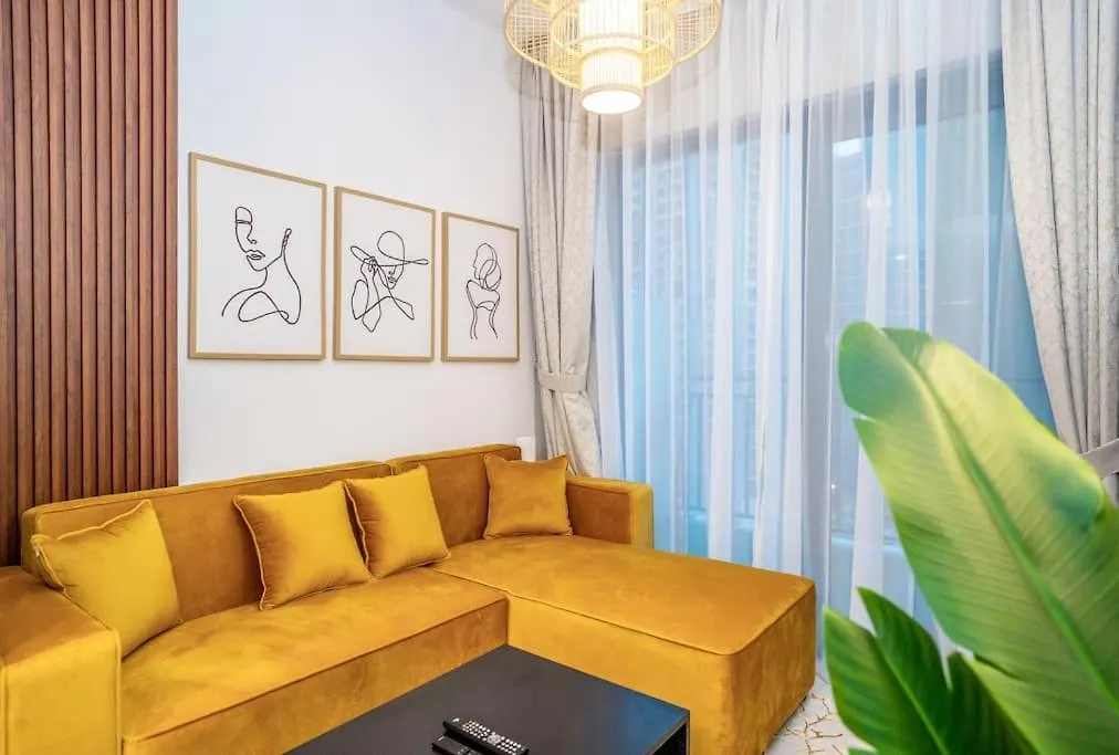 1Br In Business Bay With Beautiful Canal View! Dubai