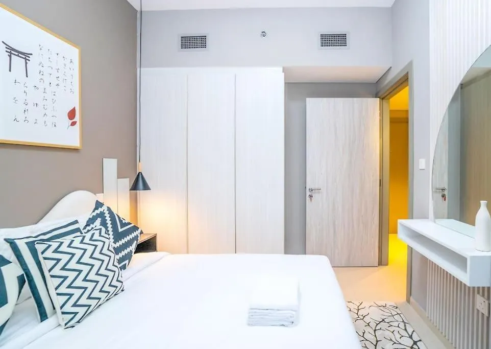 1Br In Business Bay With Beautiful Canal View! Dubai Appartamento
