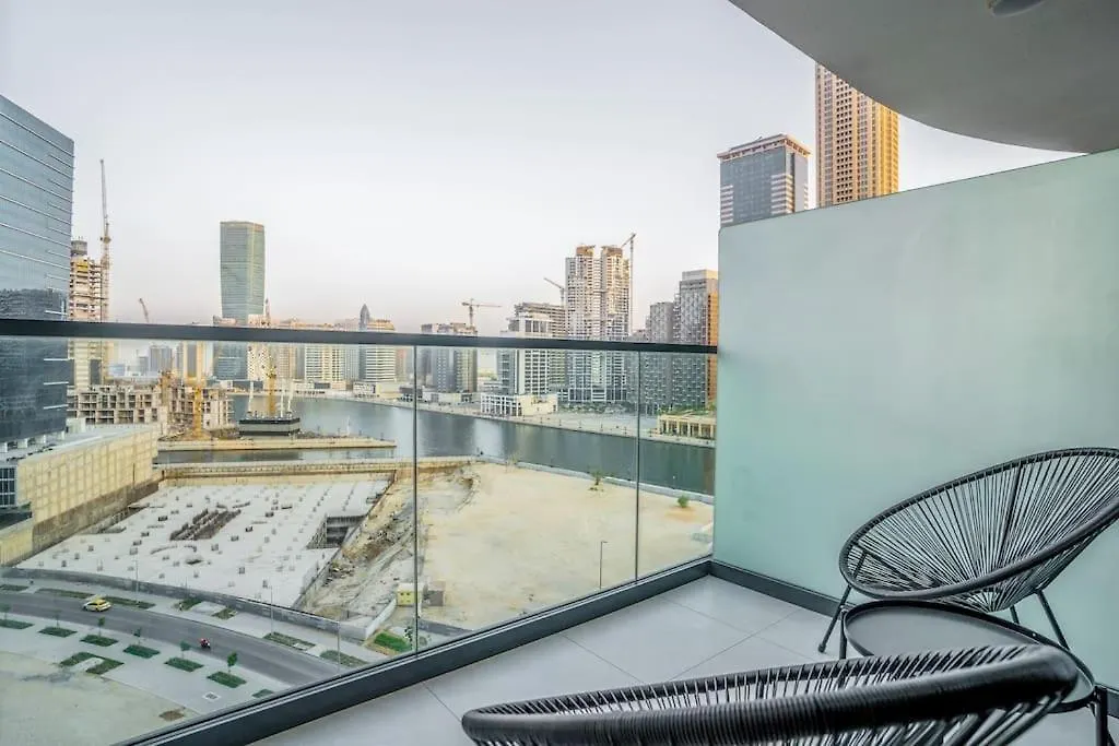 Appartamento 1Br In Business Bay With Beautiful Canal View! Dubai Emirati Arabi Uniti